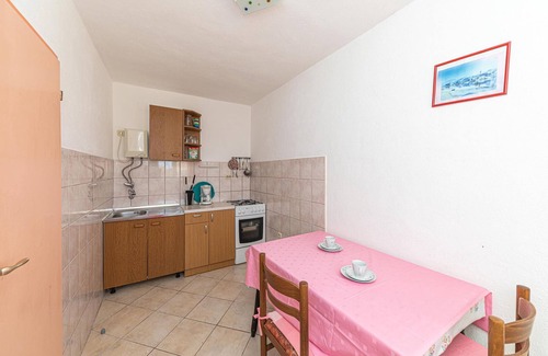 Drvenik Mali House | 2 bedroom awesome home in Drvenik Mali