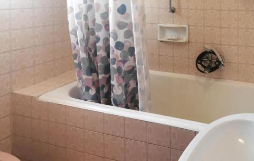 Opric Apartment | 2 Bedroom Beautiful Apartment In Lovran