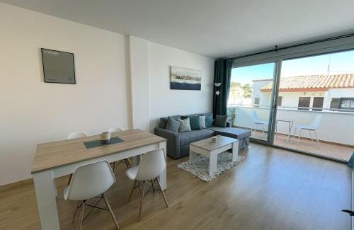 Llanca Apartment | 2-bedroom brand new apartment steps from the beach