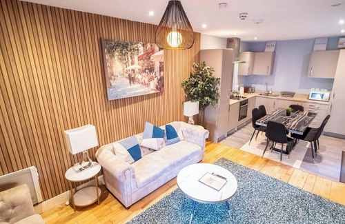 Sheffield House | 2 Bedroom City Apartment