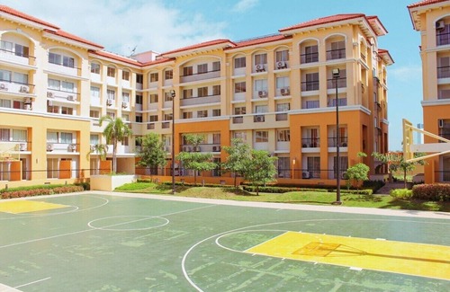 Cebu Condo | 2-bedroom condo in enchanting Cebu City with fitness room, AC