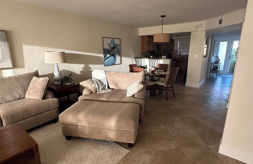 Marco Island Condo | 2-bedroom condo in Olde Marco with AC and pool.
