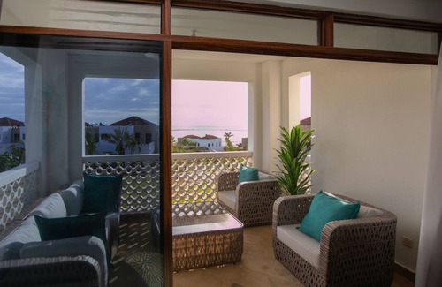 Malindi Apartment | 2 Bedroom condo on beach front