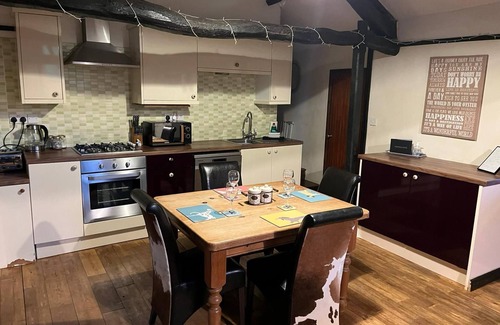 Cockermouth Cottage | 2 bedroom cottage with walking from the door over the Lorton Fells, close to Ennerdale.