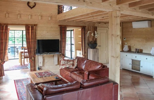 Arendonk House | 2 Bedroom Cozy Home In Arendonk