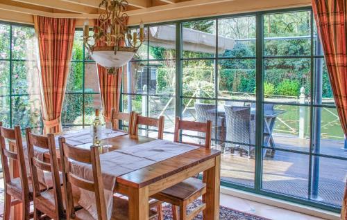 Arendonk House | 2 Bedroom Cozy Home In Arendonk