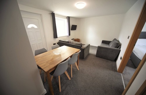 Hele House | 2 Bedroom Deluxe Apartment Ilfracombe North Devon