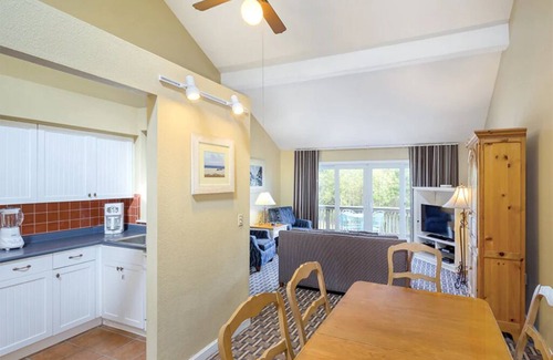 Jamestown Condo | 2 Bedroom Deluxe Condo, Newport Overlook, in Jamestown Rhode Island!
