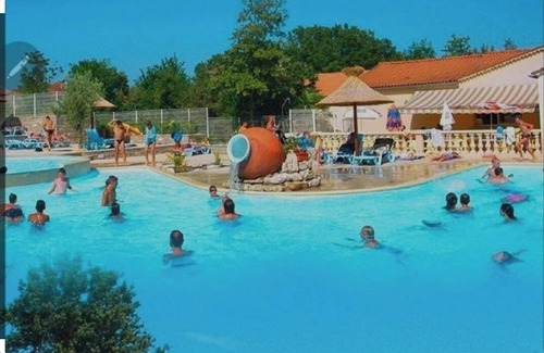Berrias-et-Casteljau House | 2 Bedroom Mobile Home in Berrias-et-Casteljau
