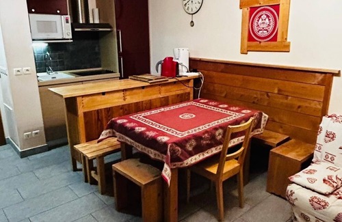 Monetier-les-Bains Apartment | 2-bedroom apartment at the foot of the slopes with heated pool