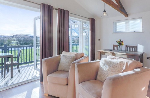 Carlton-in-Cleveland Cabin | 2 bedroom accommodation in Great Ayton, Yorkshire Moors and Coast