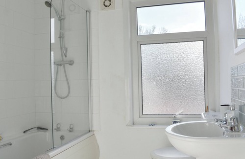 Hinderwell Cottage | 2 bedroom accommodation in Hinderwell, near Staithes