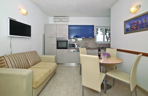 Trogir Apartment | 2 bedroom gorgeous apartment in Trogir
