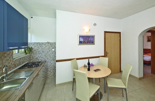 Trogir Apartment | 2 bedroom gorgeous apartment in Trogir