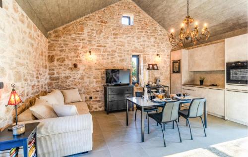 Gdinj House | 2 Bedroom Gorgeous Home In Gdinj