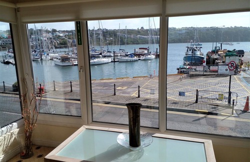 Kinsale Apartment | 2 bedroom harbour view apartment in Kinsale