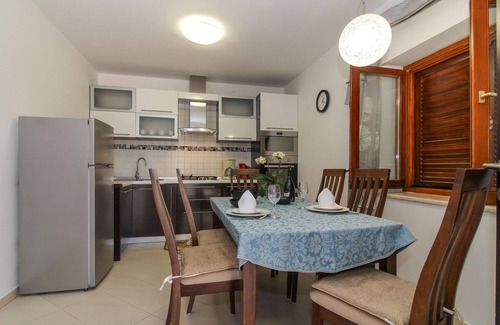 Gracisce Apartment | 2 bedroom lovely apartment in Gracisce