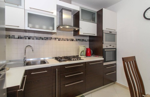 Gracisce Apartment | 2 bedroom lovely apartment in Gracisce