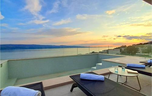 Stanici Apartment | 2 Bedroom Lovely Apartment In Stanici