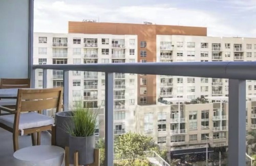 East Cambridge Apartment | 2-bedroom Luxury apartment in amazing Cambridge with Garage parking