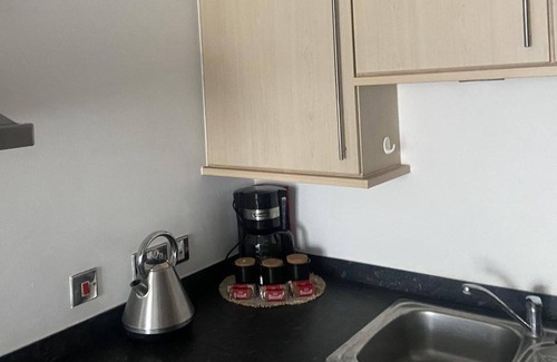Southampton City Centre Apartment | 2 bedroom near ocean village Marina port apartment