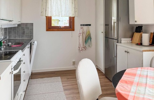 Kungshamn House | 2 bedroom nice home in Kungshamn