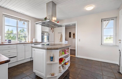 Sonder Bork House | 2 bedroom nice home in Hemmet
