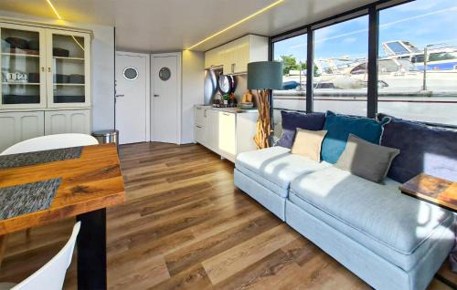 Ophoven Boat Rental | 2 Bedroom Nice Ship In Ophoven