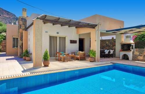 Istron House | 2 bedroom(s) House near Agios Nikolaos