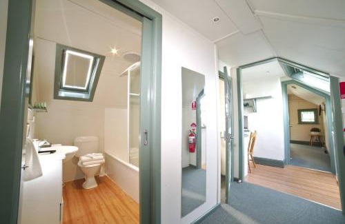 Soldiers Hill Apartment | 2 Bedroom Self Contained Apartment With Spa