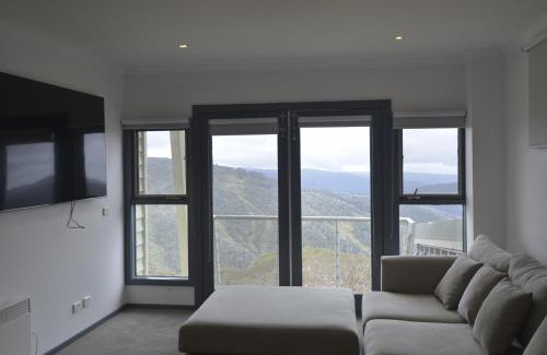 Hotham Heights Apartment | 2 Bedroom Ski In Ski Out at Mount Hotham