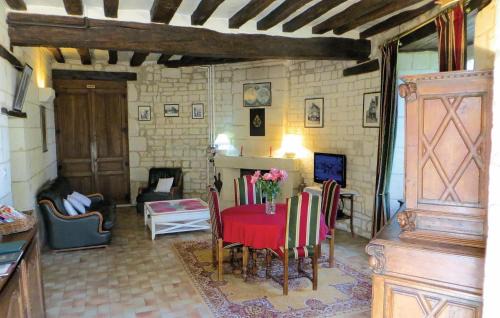 Chinon House | 2 Bedroom Stunning Home In Chinon