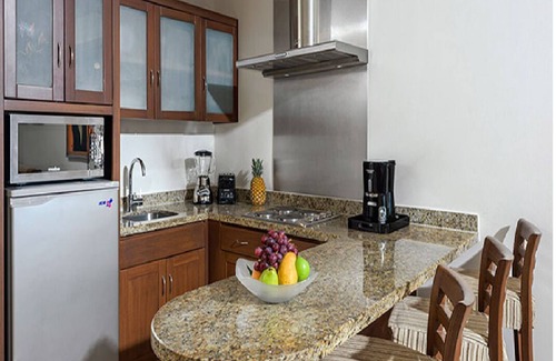 Downtown Hotel | 2 Bedroom Suite w/kitchenette in Mayan Riviera