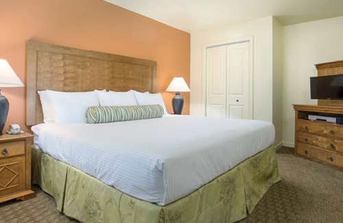 Las Vegas Resort | 2 Bedroom Suite at Tropicana in Las Vegas, Nevada!