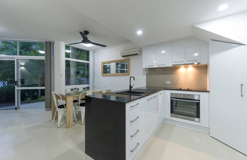 Port Douglas Apartment | 2 Bedroom Townhouse | Great value for a family with one or two children!