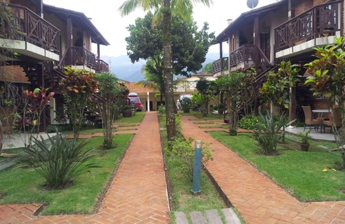 Sao Sebastiao Apartment | 2 bedrooms, 1 suite, 2 bathrooms, 100 m from the best location in Praia da Baleia.