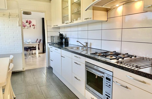 Sint Maartensvlotbrug House | 2 bedrooms, 4 persons, ideal for a family with children