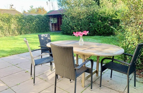 Sint Maartensvlotbrug House | 2 bedrooms, 4 persons, ideal for a family with children