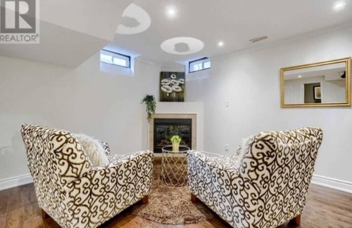 Brampton House | 2 Bedrooms Available to Make Your Stay a Pleasant. Close To Tim Hortons, etc.