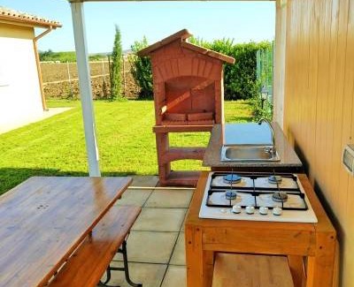 Pescia Romana House | 2 bedrooms house with furnished terrace and wifi at Pescia Romana - 3 km away from the beach