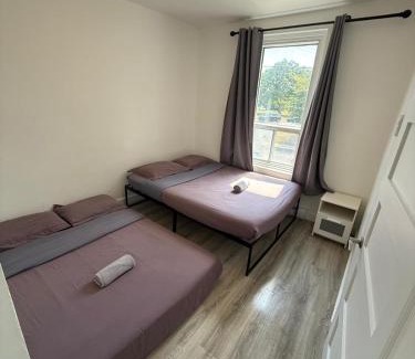 Montreal Apartment | 2 bedrooms near Verdun C005