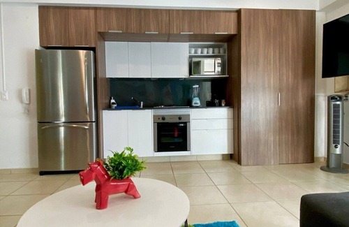 Guadalajara Apartment | 2 BEDROOMS WITH POOL, GYM, 24 HOURS SECURITY, 7 PEOPLE