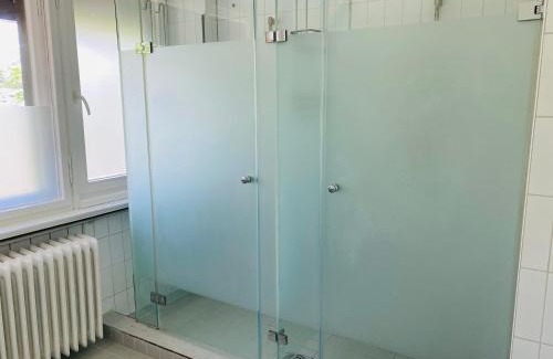 Charlottenburg-Wilmersdorf House | 2 Bett Zimmer in Villa im Grunewald