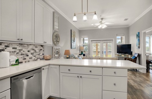 Seagrove Beach Condo | 2 Blocks 2 Beach, Walk to Seaside, Pool, Beach Gear, New Kitchen