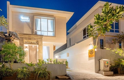 Kampial Villa | 2 BR A Romantic Pool Villa,17 minutes away to Nusa Dua Beach.
