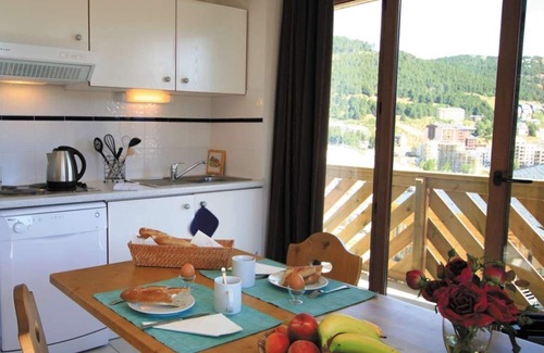 Les Angles Condo | 2 BR Apartment for 6 at L'Orée des Cimes