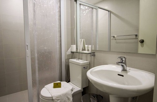 Don Bosco Apartment | 2-BR Beach View @ Maui 514