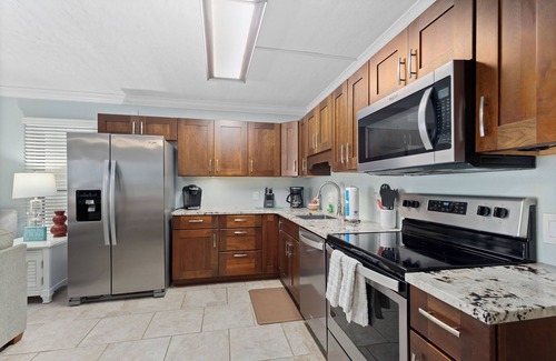 Whitney Beach Condo | 2 BR Beachfront Paradise in Longboat Key-Cabana Beach Club #2 Resort by RVA