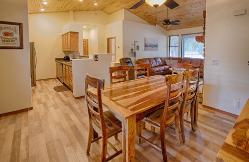 Torreon Cabin | 2 BR Cabin in Torreon - The Red Roof