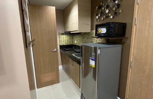 Paranaque Condo | 2 BR Fully Furnished Condo in Parañaque with Pool and Parking - Bloom Unit 1134